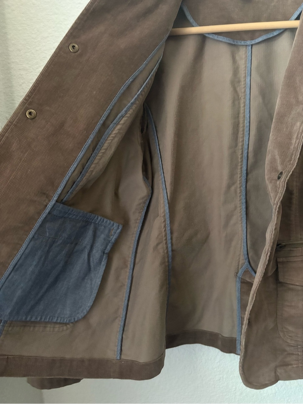 L.L. Bean Vintage Corduroy Brown Utility Jacket - Picture 7 of 10